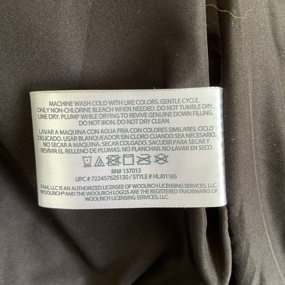 Woolrich Duck Down Black and White Checked Puffer Vest - Picture 10 of 11